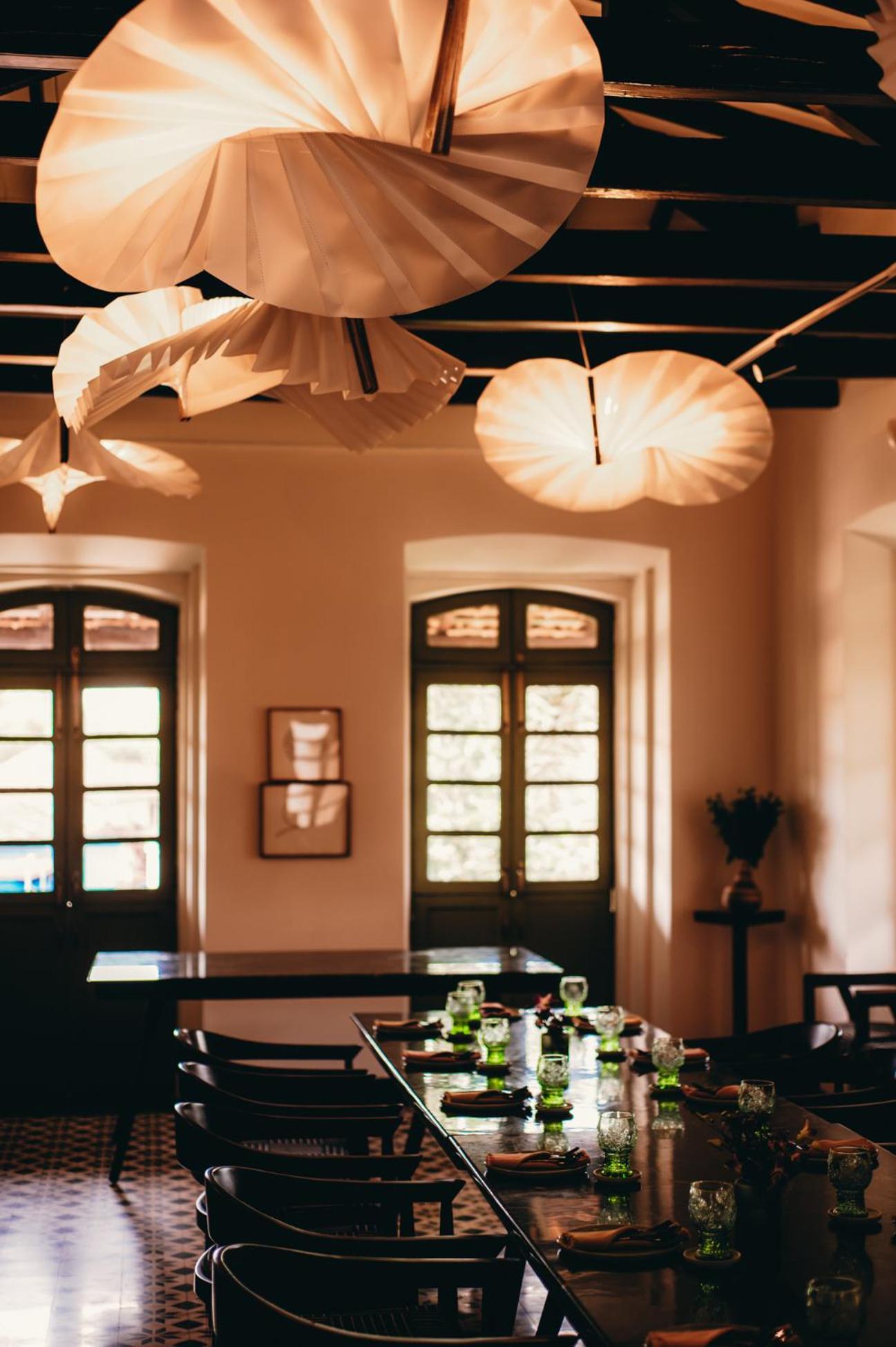The Project Cafe Hotel Aldona Buitenkant foto